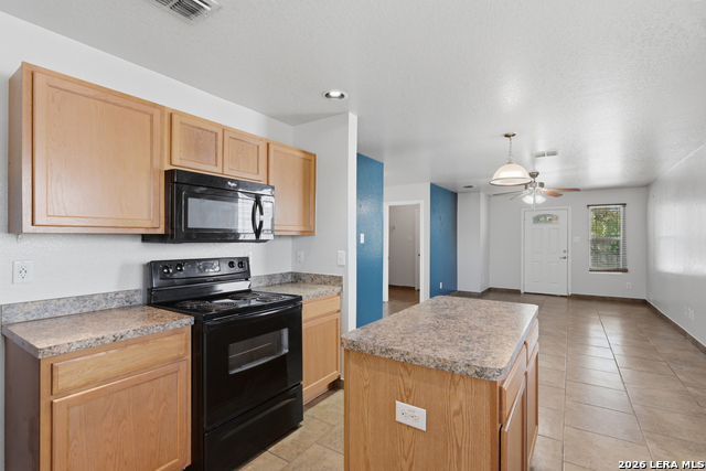 4415 Wrangler Run Property Photo 10