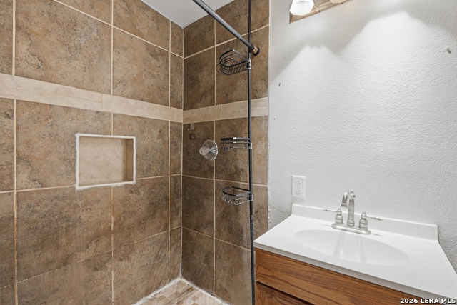4415 Wrangler Run Property Photo 17