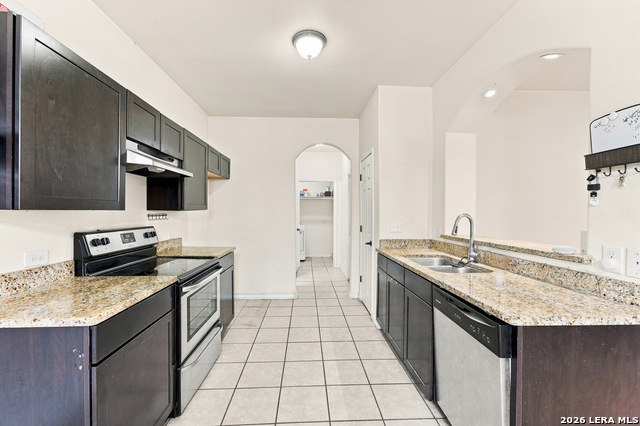 524 Indian Crossing Property Photo 13