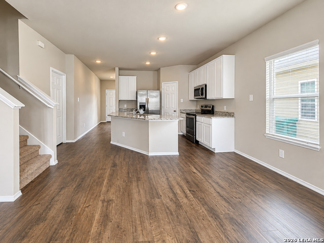 10439 Lateleaf Oak Property Photo 9