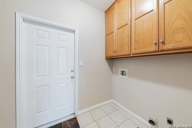 2592 Edgegrove Property Photo 12