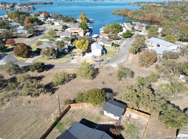 3201 Oak Ridge Property Photo 2