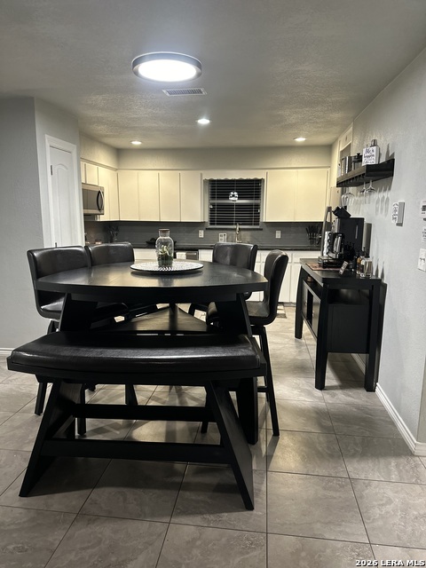 3201 Oak Ridge Property Photo 12