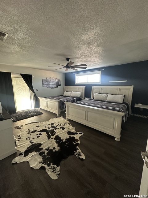 3201 Oak Ridge Property Photo 15