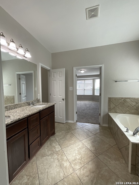 12422 Red Maple Property Photo 21