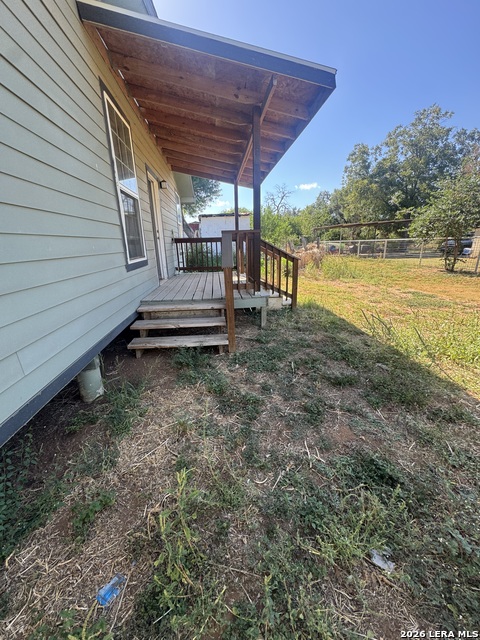 818 W Brazos Property Photo 4
