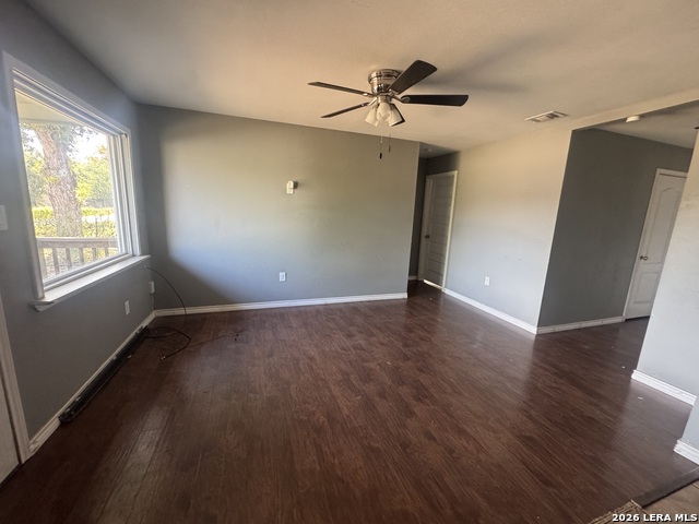 818 W Brazos Property Photo 16