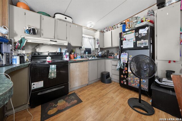 408 Hickory St Property Photo 15