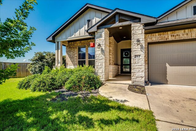 712 Coyote Creek Property Photo 46