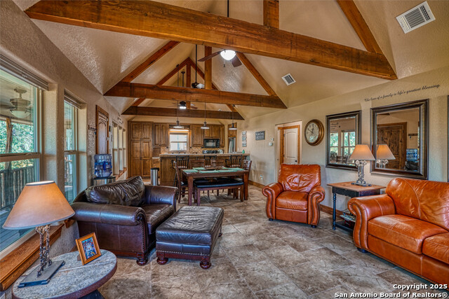 914 Pebble Beach Dr Nw Property Photo 13