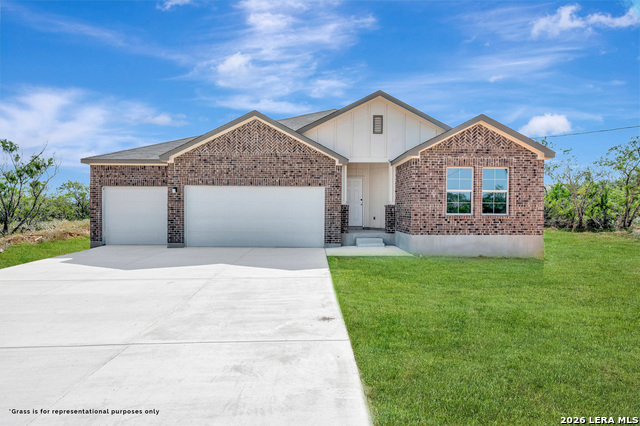 112 Greeley Drive Property Photo 1