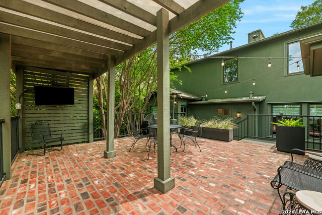 404 Sheraton Property Photo 28