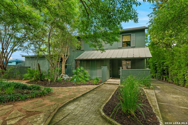 404 Sheraton Property Photo 39
