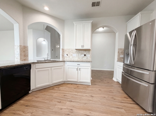 8910 Olmstead Property Photo 11