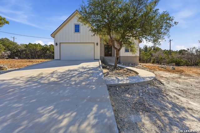 1344 Bellewood Property Photo 2