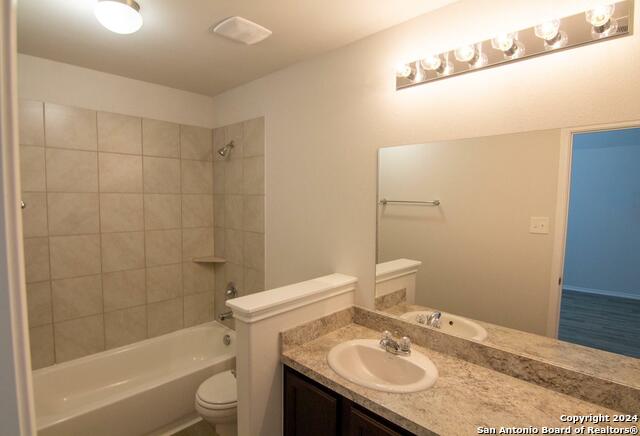 10418 Apple Pie Property Photo 8