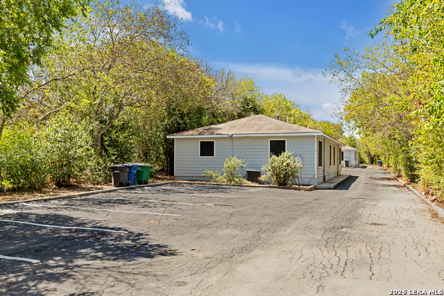1655 Amanda Property Photo 5