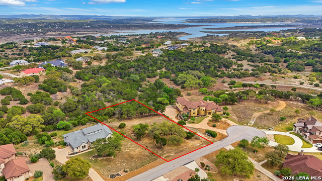 1033 Bluewater Property Photo 9