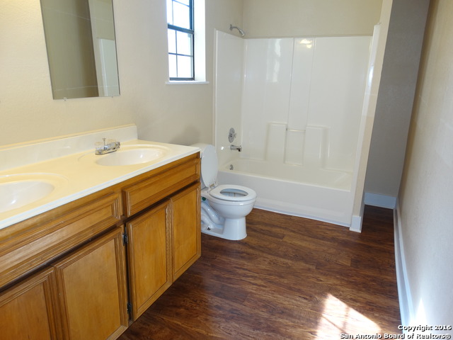 262 Ray Ave Property Photo 14