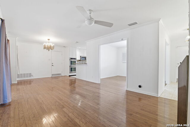 3202 Bent Bow Property Photo 9