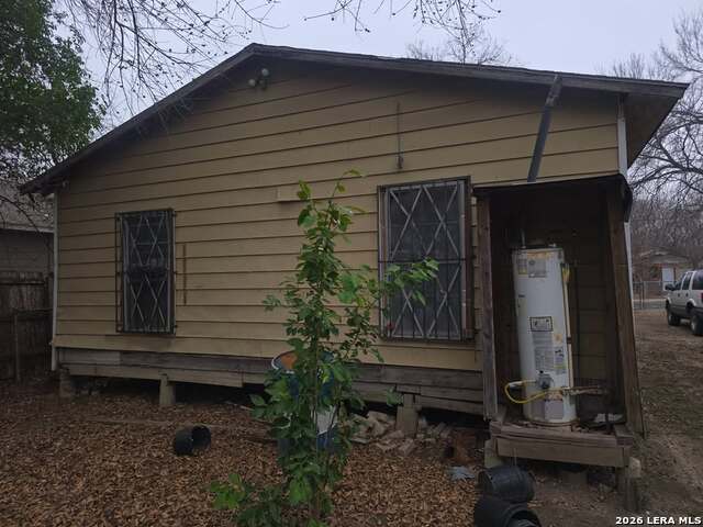 520 S San Bernardo Property Photo 9