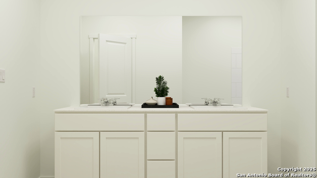3429 Camembert St Property Photo 17