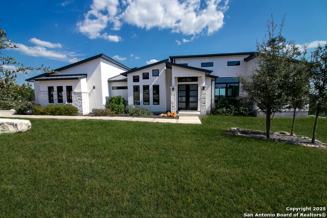 1273 County Road 2801 E Property Photo 1