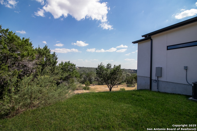1273 County Road 2801 E Property Photo 36