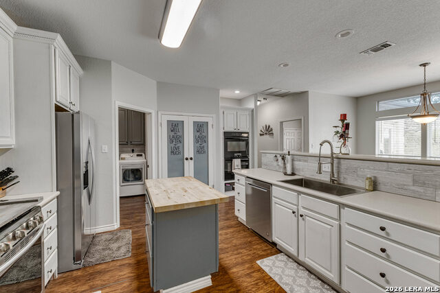676 River Chase Property Photo 9