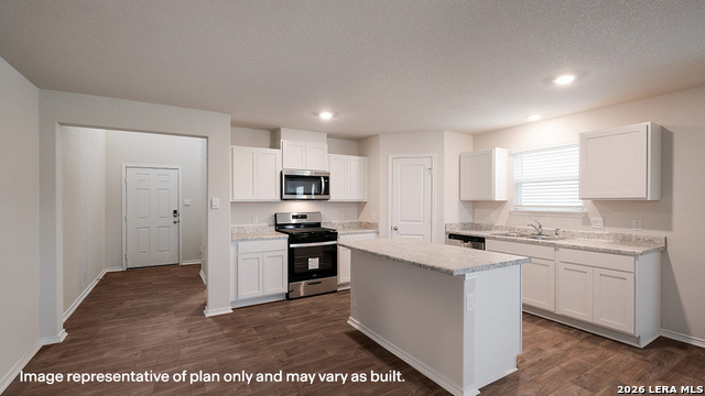 7334 Blue Moon Cove Property Photo 3