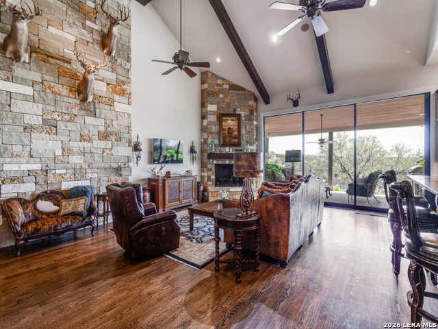 460 Shepherds Crook Property Photo 12
