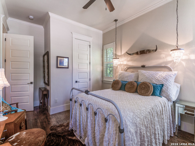 460 Shepherds Crook Property Photo 27