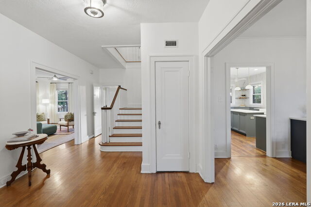 110 Henderson St Property Photo 5