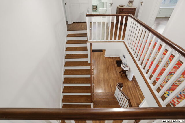110 Henderson St Property Photo 19