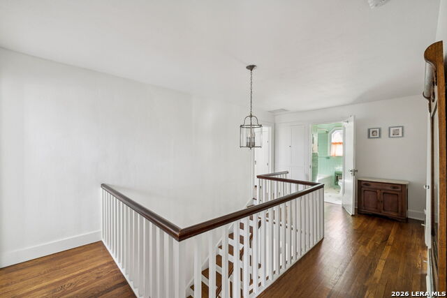 110 Henderson St Property Photo 20