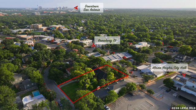110 Henderson St Property Photo 41