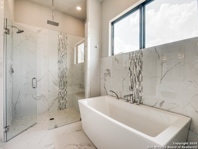 114 Cypress Way Property Photo 27