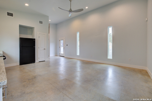 569 Ledgeview Property Photo 10