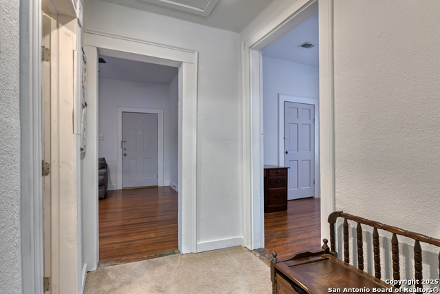 1127 Nolan St. Property Photo 8