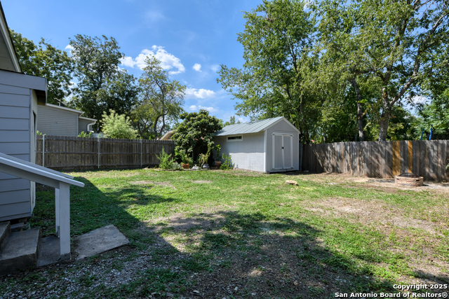 1127 Nolan St. Property Photo 14