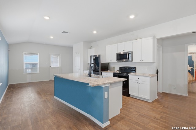 4714 Pillay Way Property Photo 3