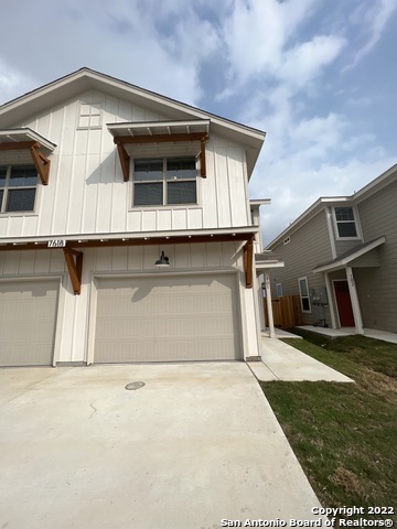 7618 Agave Bend Property Photo 3