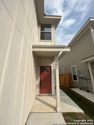 7618 Agave Bend Property Photo 4