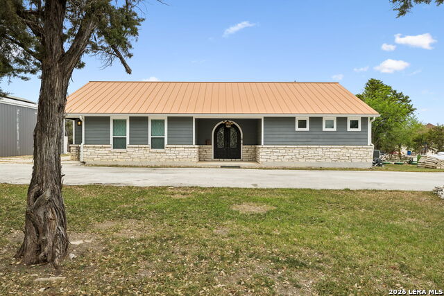 1315 Happy Hollow Property Photo 6