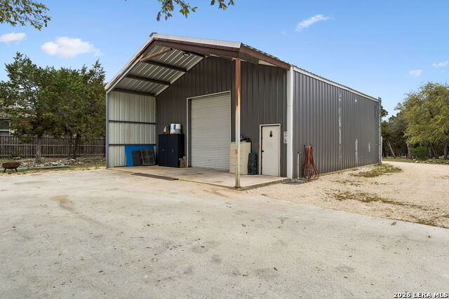 1315 Happy Hollow Property Photo 7