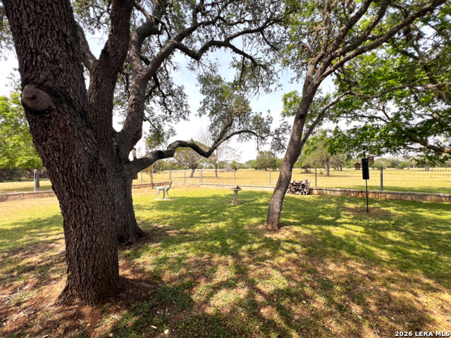 1220 Flying T Ranch Property Photo 11
