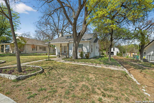 608 River Rd Property Photo 4
