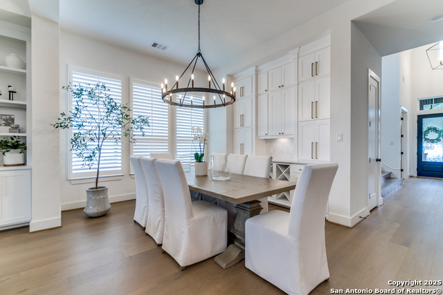 10003 Ellenora Property Photo 7