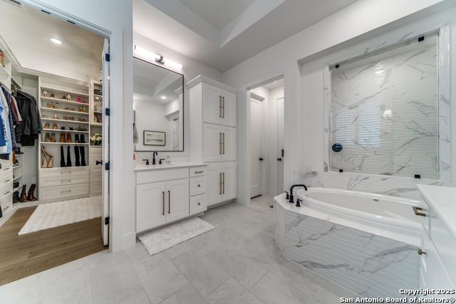 10003 Ellenora Property Photo 22