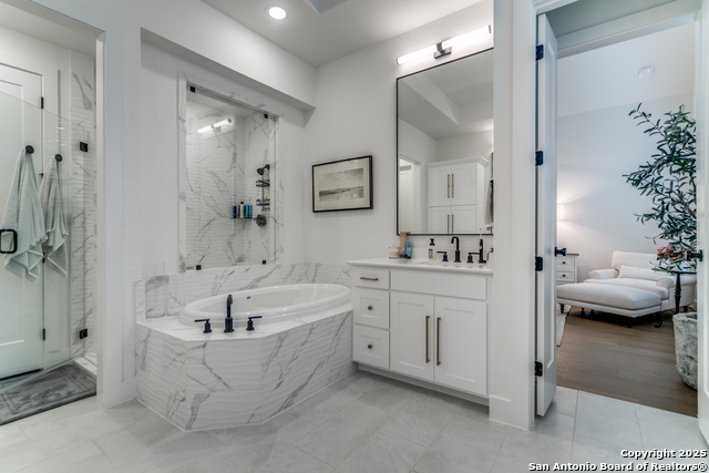 10003 Ellenora Property Photo 23